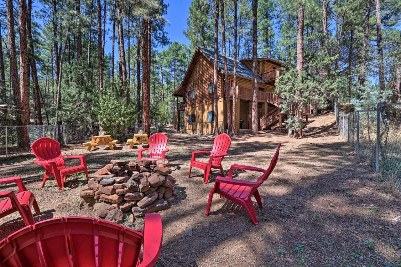 Strawberry Cabin With 2-Story Deck Dogs Welcome! Pine Екстериор снимка