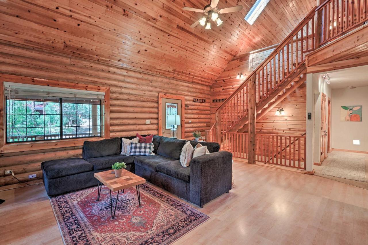 Strawberry Cabin With 2-Story Deck Dogs Welcome! Pine Екстериор снимка